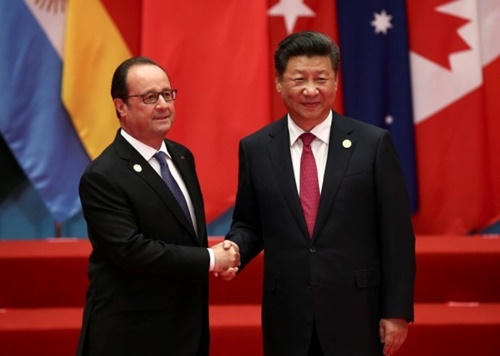 Tổng thống Pháp Francois Hollande và Chủ tịch Trung Quốc Tập Cận Bình tại hội nghị thượng đỉnh G20. (Ảnh: Reuters)