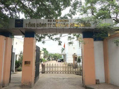Bộ Tài chính cảnh báo khả năng mất vốn nhà nước ở Tổng công ty Sông Hồng. Ảnh: Hoa Liên.