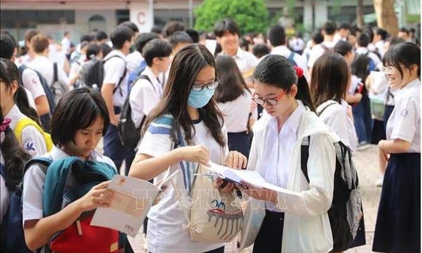 Học sinh ngày nay và những ám ảnh học hành. (Ảnh minh họa)