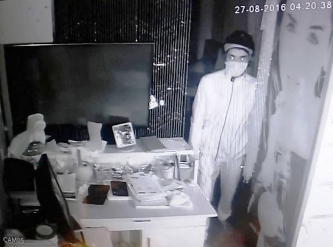 Hình ảnh tên trộm từ camera.