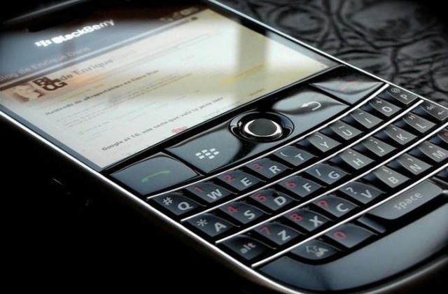 Từ ngày 4/1, điện thoại BlackBerry cũ trở thành 'cục gạch'