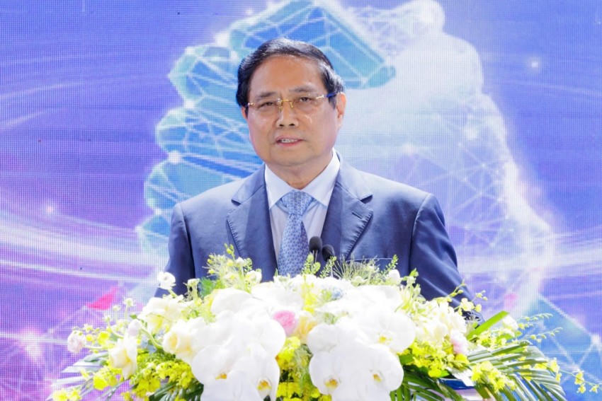 Thủ tướng Chính phủ mong muốn các doanh nghiệp, doanh nhân tư nhân thực hiện "3 tiên phong-2 lớn mạnh-1 mục tiêu" xuyên suốt. Ảnh: VGP.