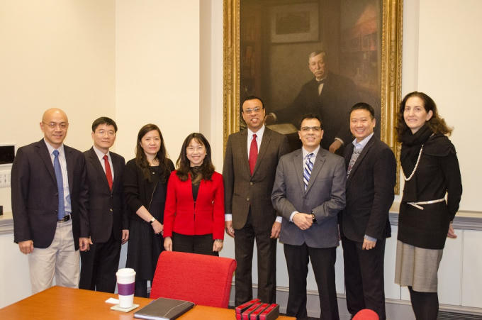 Tổng Hiệu trưởng (Provost) ĐH Penn đón tiếp đoàn Vingroup.