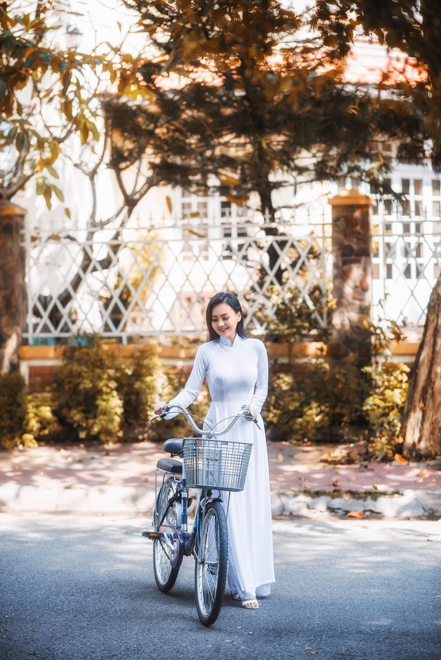 Trong cuộc sống đời thường Linda tự nhận mình là một người đơn giản, vui vẻ.