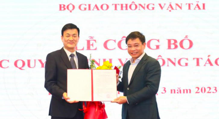 Bộ trưởng Bộ Giao thông vận tải Nguyễn Văn Thắng đã trao quyết định điều động, bổ nhiệm ông Nguyễn Chiến Thắng, Vụ trưởng Vụ Quản lý doanh nghiệp giữ chức Cục trưởng Cục Đăng kiểm Việt Nam kể từ ngày 10/3/2023.