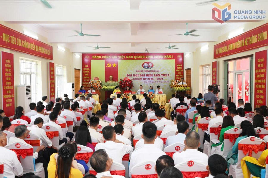 Quang cảnh đại hội Đảng bộ phường Móng Cái 3. (Ảnh: Đỗ Phương).