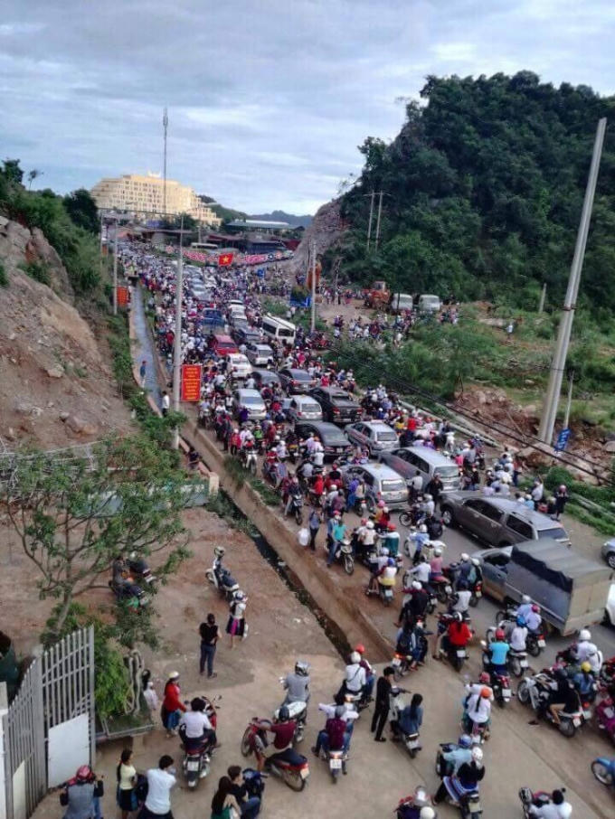 Tại Mộc Châu - Sơn La.