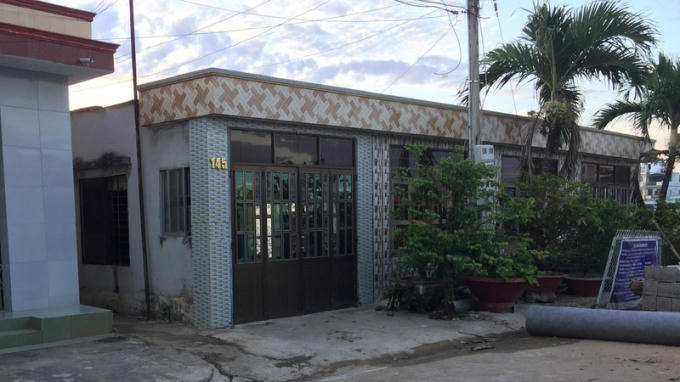 155 m2 đất toạ lạc tại địa chỉ số 145, đường Cử Luyện, phường 5, Thành phố Tân An có 2 mặt giáp đường.
