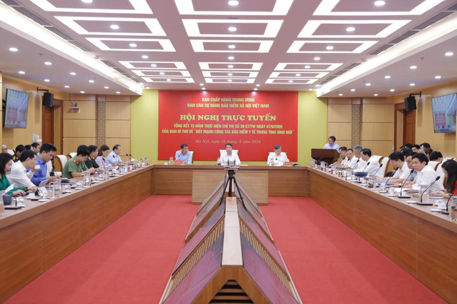 Toàn ngành BHXH Việt Nam đã đặt quyết tâm cao, nỗ lực vượt khó, vươn lên đạt được nhiều thành tựu, kết quả quan trọng trong thực hiện chính sách BHYT.