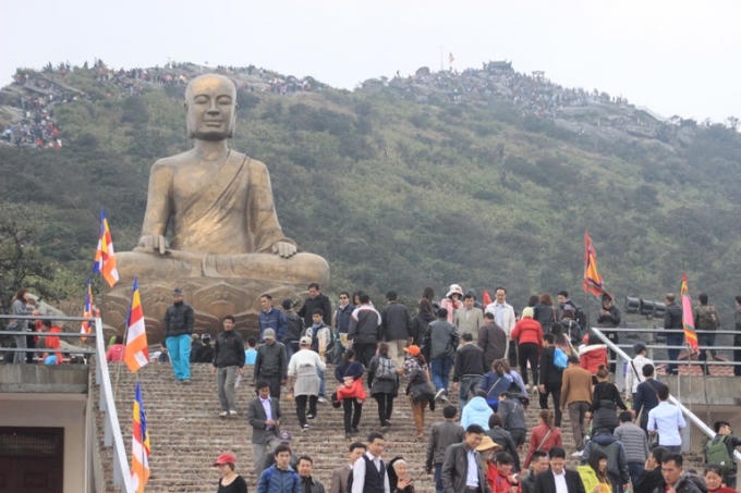 Tượng Phật Hoàng, Trần Nhân Tông trên núi thiêng Yên Tử.