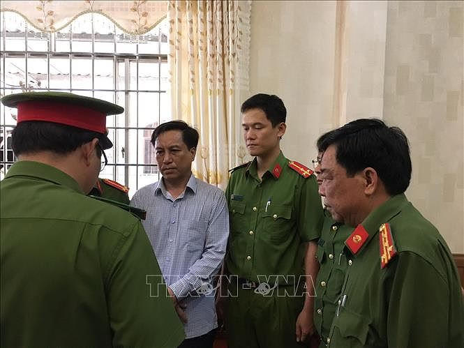 Anh195.