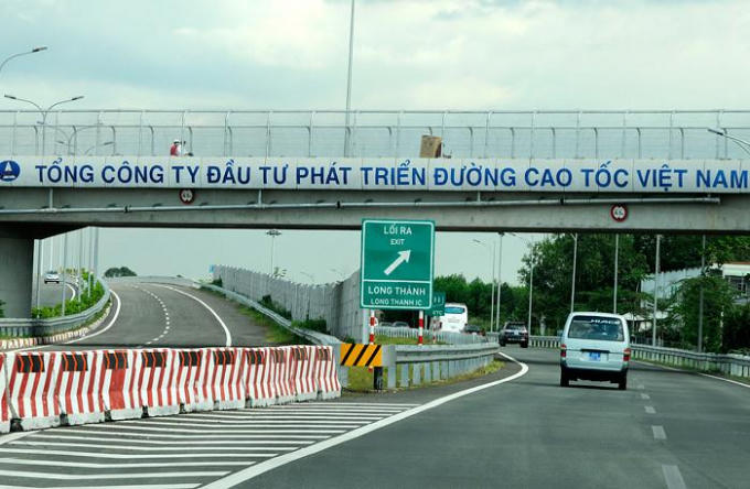 Tổng công ty Đầu tư phát triển đường cao tốc Việt Nam (VEC) hiện là Chủ đầu tư 5 dự án đường bộ cao tốc, trong đó 4 dự án đã đưa vào khai thác.