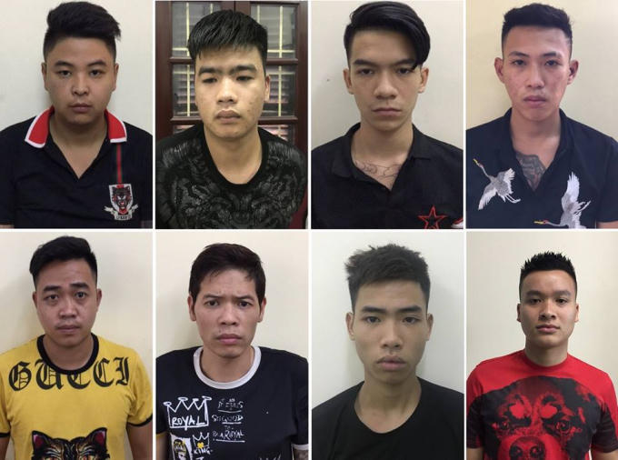 Một số người trong nhóm côn đồ bị công an bắt giữ.