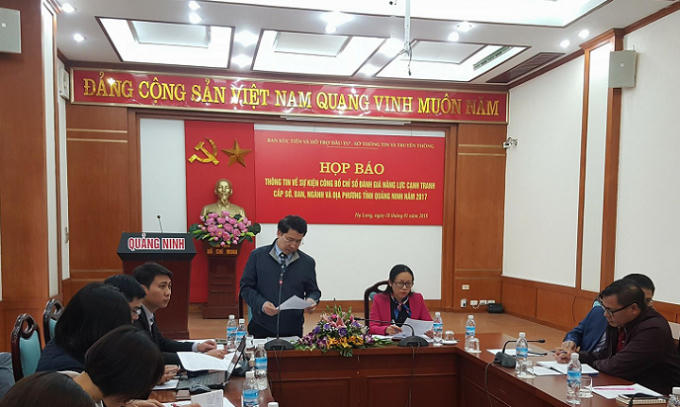 Lãnh đạo Ban Xúc tiến và Hỗ trợ Đầu tư tỉnh Quảng Ninh thông tin tại buổi Lễ công bố.