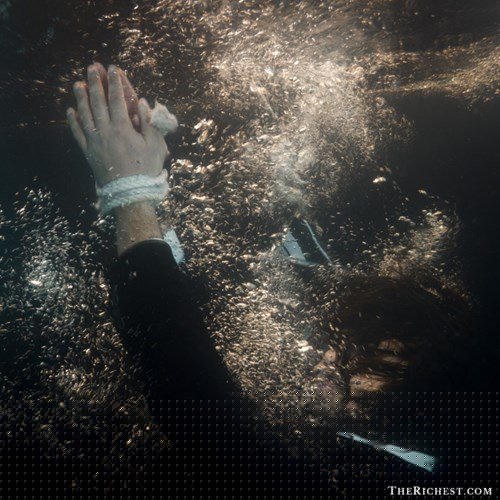 nhung vu tu sat tap the hai hung nhat trong lich su hinh anh 7