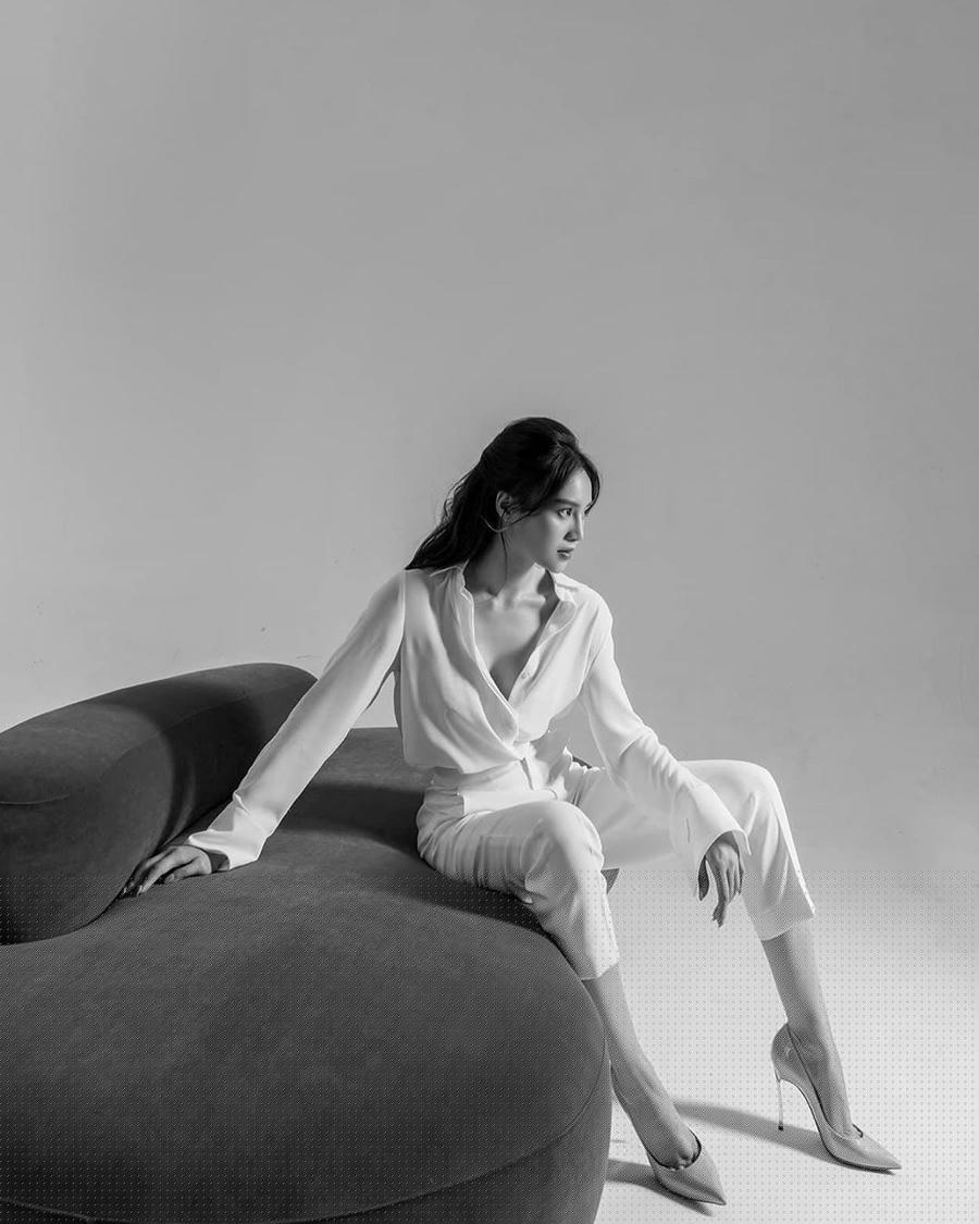 ngoc trinh binh than truoc thi phi, hari won voi vang bao tin vui hinh anh 4