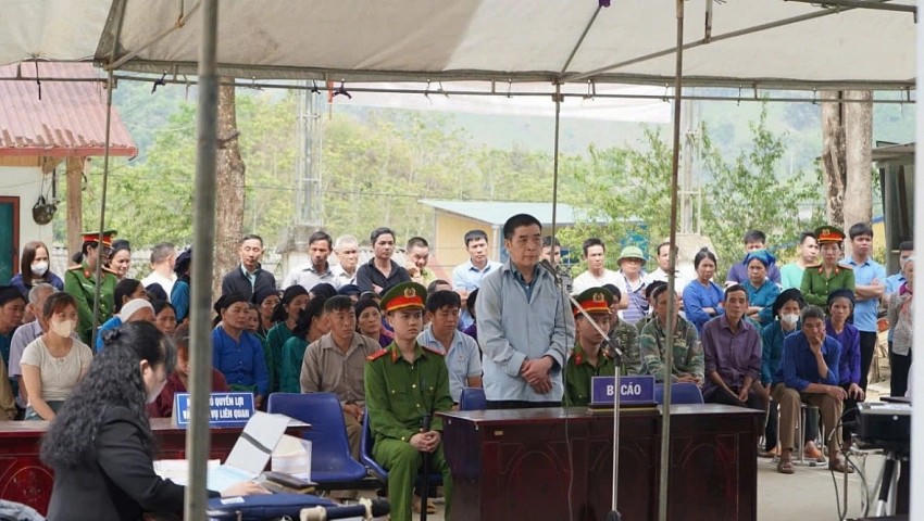 Đối tượng Hoàng Sùn Ta lĩnh mức án 13 năm tù với tội danh "giết người".