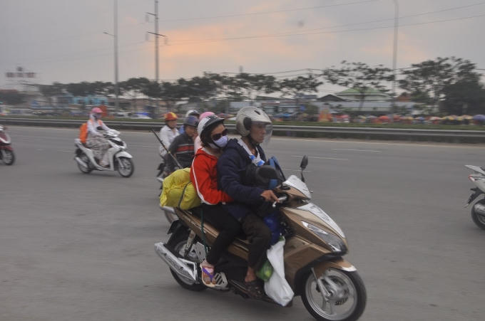 Đường phố Sài Gòn vắng vẻ một cách lạ thường sau kỳ nghỉ Tết kéo dài 3 ngày