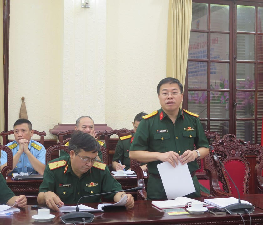 Đại tá Nguyễn Việt Dũng, Vụ trưởng Vụ pháp chế, Bộ Quốc phòng.