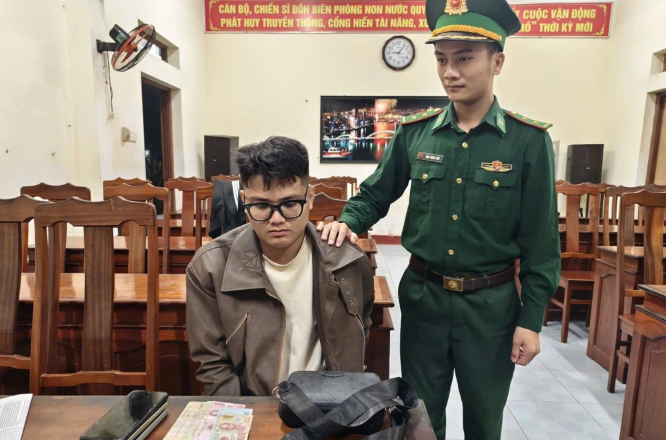 Đối tượng Nguyễn Quang Hải tại Đồn biên phòng Non Nước.