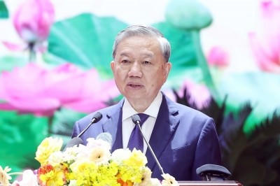 Tổng Bí thư Tô Lâm phát biểu tại buổi gặp mặt.