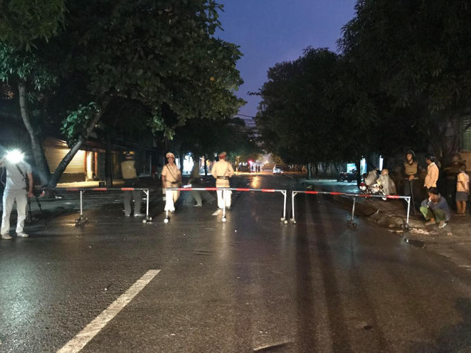 Live: Xuy&ecirc;n đ&ecirc;m v&acirc;y bắt đối tượng &ocirc;m