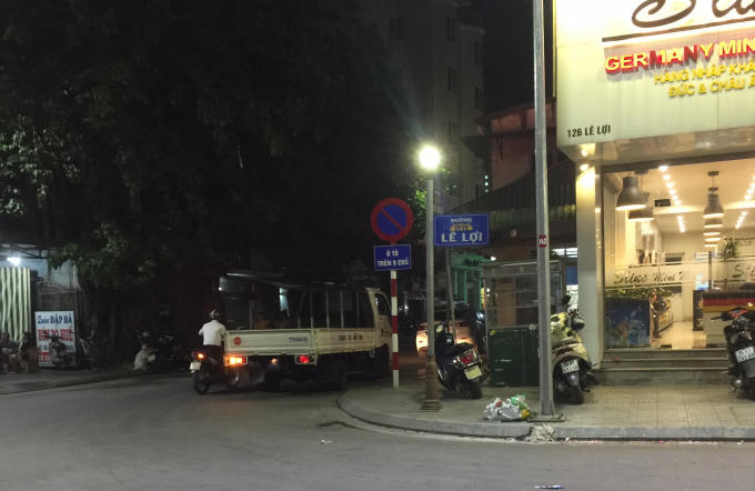 Xe đang ở tuyến đường Nguyễn Công Trứ.