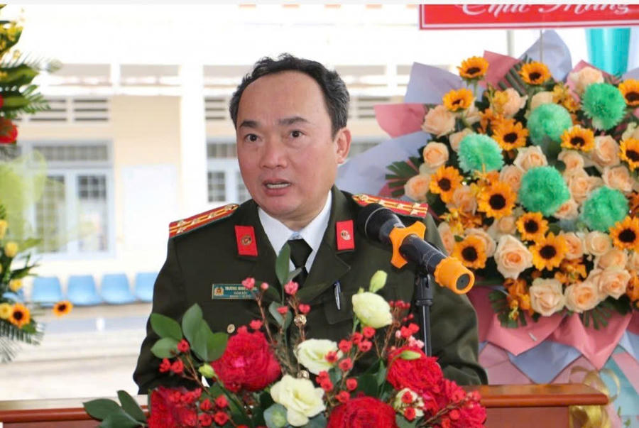 Đại tá Trương Minh Đương- Giám đốc Công an tỉnh Lâm Đồng phát biểu tại buổi lễ. Ảnh: Báo Lâm Đồng