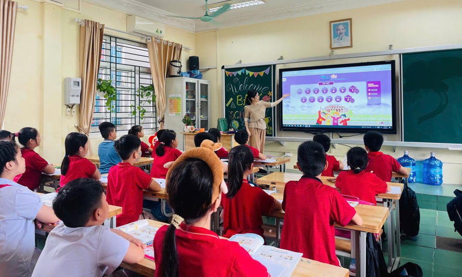 Một tiêt học của học sinh tại Trường Tiểu học Hà Lâm, TP Hạ Long.