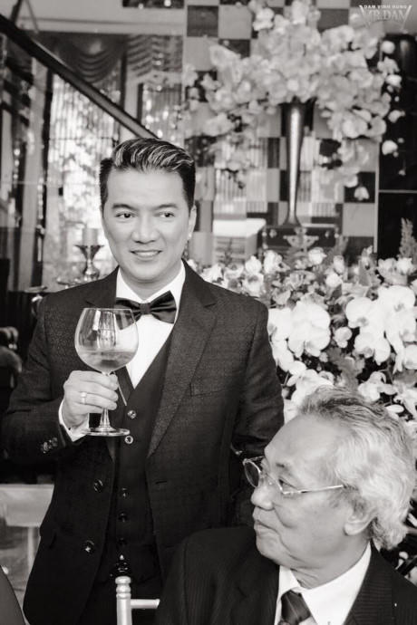 Thực hư tin đồn Đàm Vĩnh Hưng bí mật tổ chức lễ đính hôn