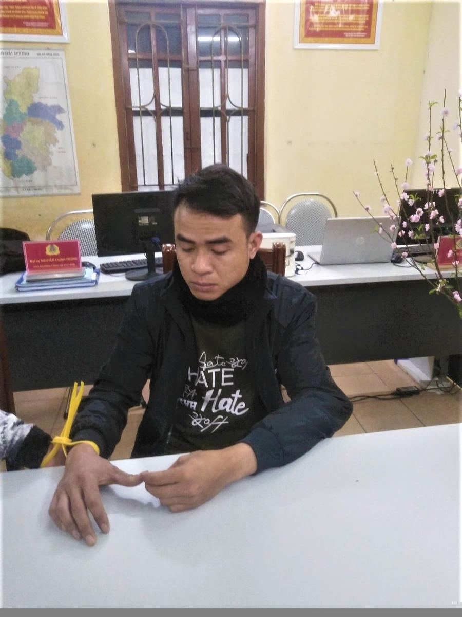 Cao Xuân Hải đã khai nhận trộm cắp cây cảnh của của anh Nguyễn Văn Vỹ (SN 1984, ở Bích Nhôi 3, phường Minh Tân, thị xã Kinh Môn, tỉnh Hải Dương