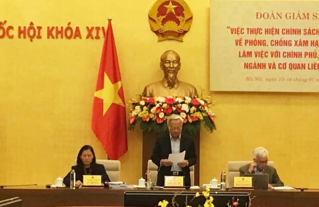 Đoàn giám sát của Quốc hội họp về vấn đề chống xâm hại trẻ em.