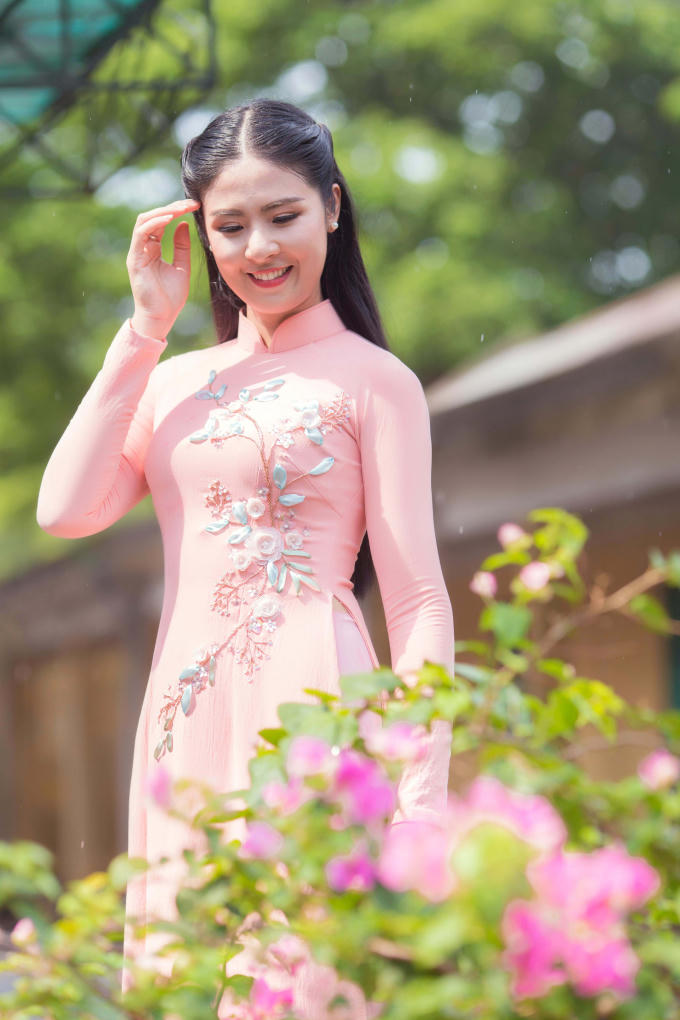 Ra mắt bộ sưu tập &ldquo;Ng&agrave;y hạnh ph&uacute;c