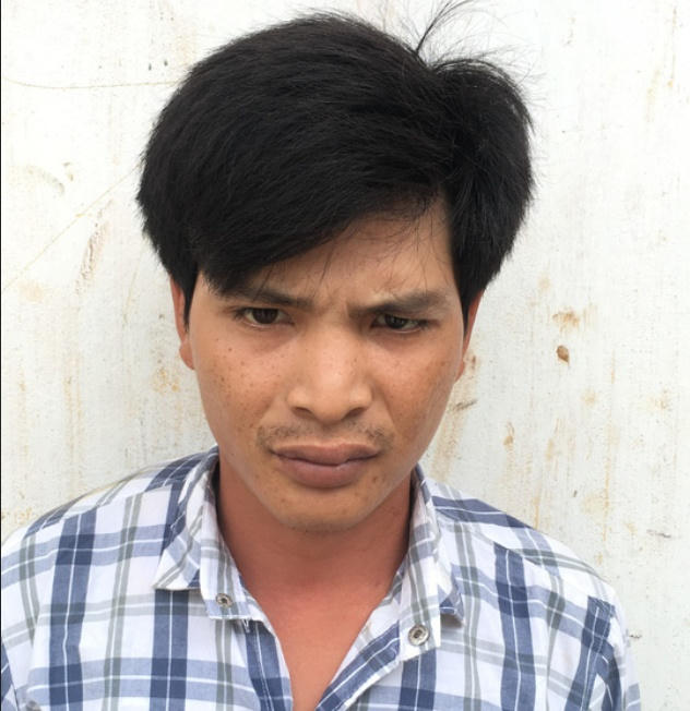 Nam thanh niên bị bắt vì đâm hàng xóm suýt chết. (Ảnh: Đời sống và pháp lý)