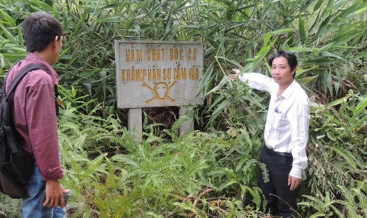Hầm chứa chất độc CS được lấy từ hồ Khe Lời về chôn tại đây, cách thôn 6 xã Thủy Phù khoảng 2km về phía tây.