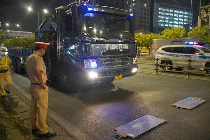 855b6abb6cf685a8dce7