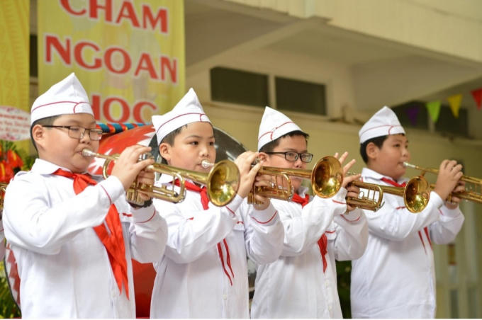 Với bề dày truyền thống và các thành tích đạt được trong giáo dục, Trường THCS Hoàn Kiếm tự hào là nơi chắp cánh cho ước mơ tuổi thơ của các em học sinh thân yêu