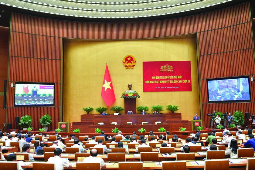 Ngày 6/9/2023, Ủy ban Thường vụ Quốc hội tổ chức Hội nghị toàn quốc lần thứ nhất triển khai luật, nghị quyết của Quốc hội khóa XV. (Ảnh: Quochoi.vn).