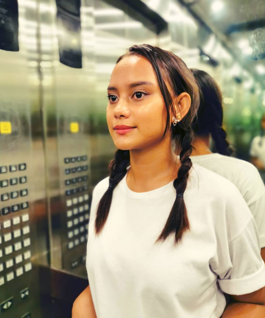 Cô gái ăn xin trở thành người nổi tiếng nhờ bức ảnh lan truyền mạng xã hội - 9