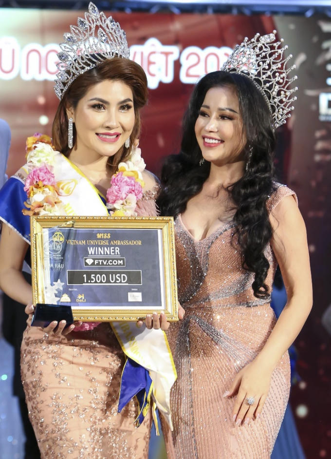 Hoa hậu Janny Thủy Trần và Tân Hoa hậu Đại sứ Hoàn Vũ Người Việt 2018 Mai Thị Ngọc Hiệp