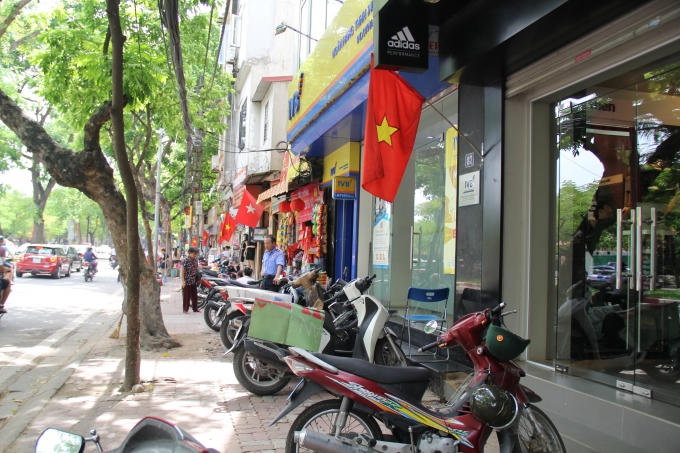 Phố Lê Hồng Phong.