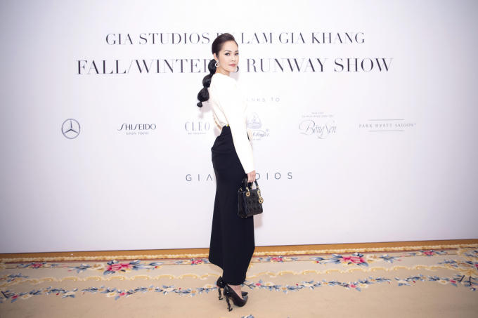 Sau ly h&ocirc;n, Dương Cẩm Lynh chăm chỉ l&agrave;m việc v&igrave; con nhỏ