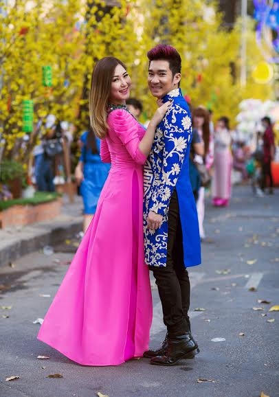 Hương Tràm và Quang Hà thường xuyên có những show diễn ở nước ngoài cùng nhau, cả hai rất quý mến nhau.