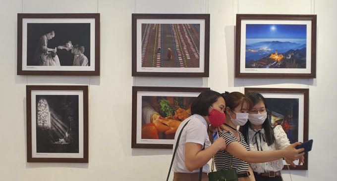 z2448672314715_057a2495ea707123f5e10b545fa3bc4c