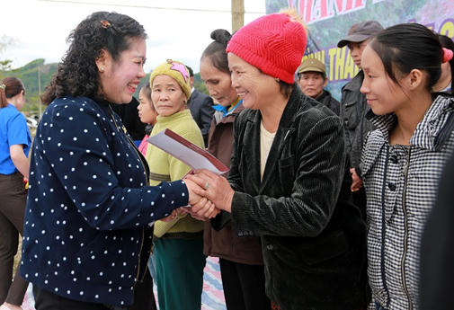 Món quà nhỏ nhưng mang nặng tâm nguyện sẻ chia