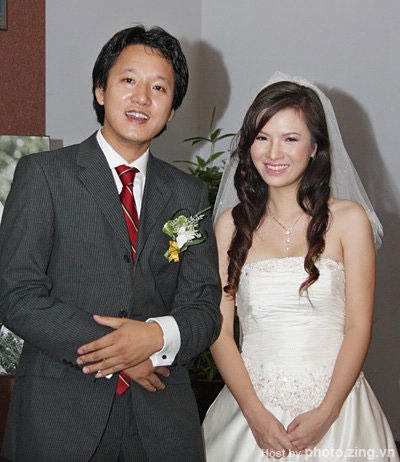 Đan Lê với người chồng đầu tiên là BTV Xuân Tùng. Ảnh: internet.