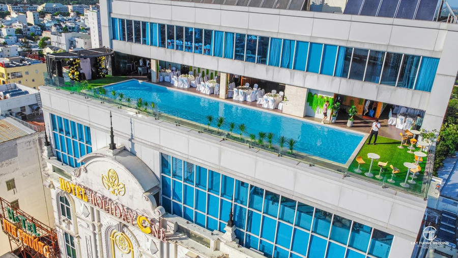 355116625_743954854397383_6059412276896792098_n