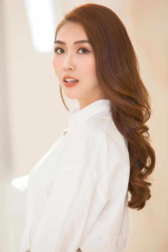 Nam Em trở thành first face' trong show diễn 'The Dreamers'