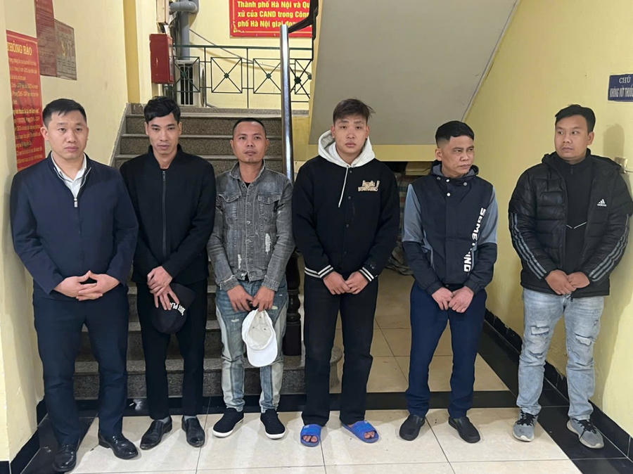 Các đối tượng tại cơ quan công an