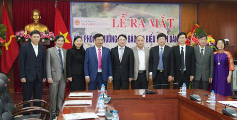 Lãnh đạo TP Hải Phòng, lãnh đạo VPQH, lãnh đạo Báo Đại biểu Nhân dân tại lễ khai trương Văn phòng Thường trú tại Khu vực duyên hải phía Bắc - Ảnh: Duy Thông